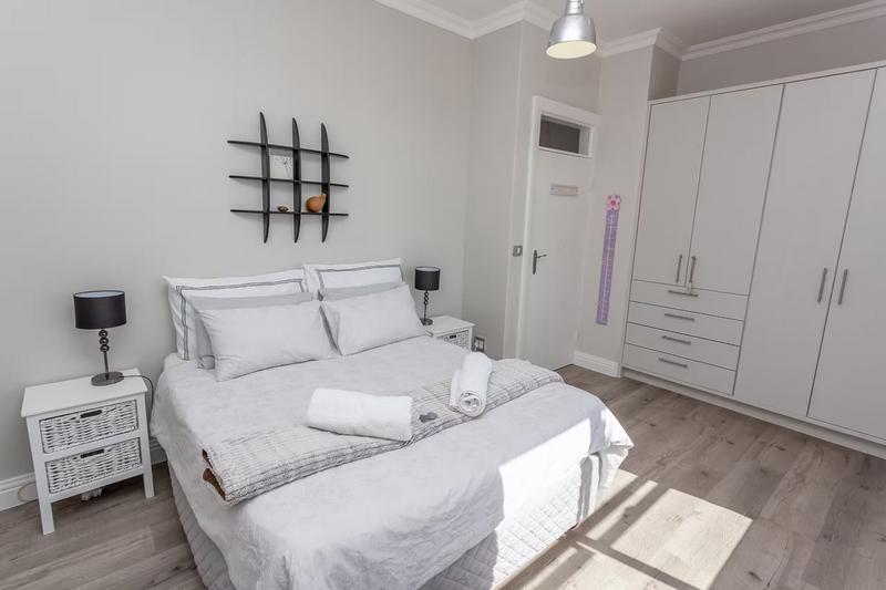 To Let 4 Bedroom Property for Rent in Crofters Valley Western Cape